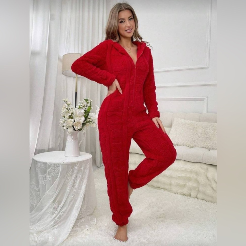 Red Plush Full Pajamas with Ears, Size L, New with Label (NWT) - Picture 5 of 6